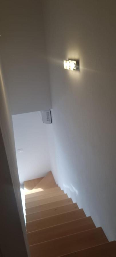 Apartmani Lanterna Krk Town Exteriör bild